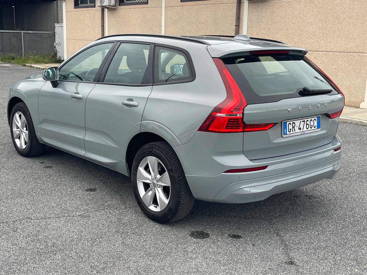 VOLVO XC60 B4 automatico Essential Diesel MILD HYBRID - 17