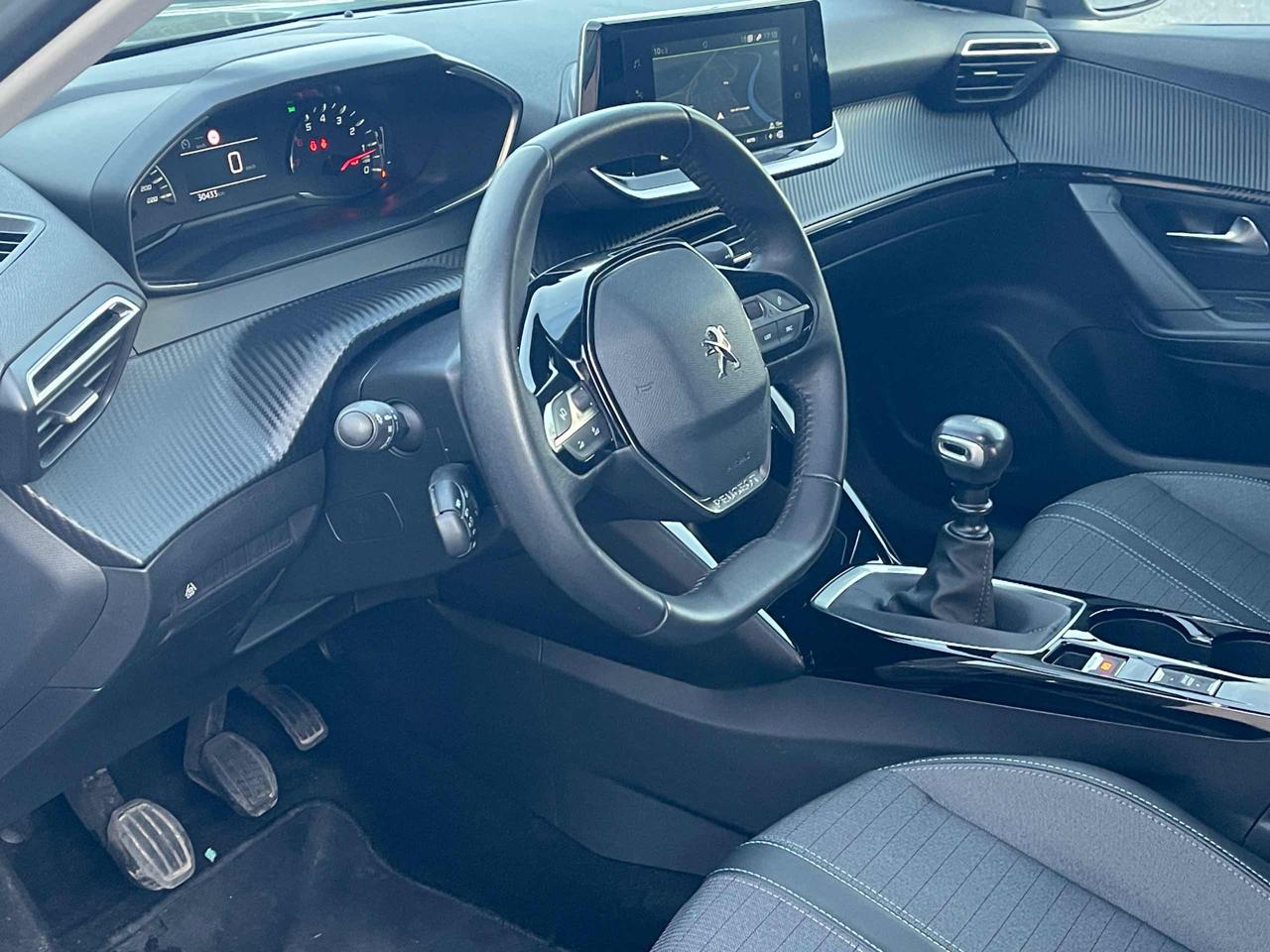 PEUGEOT 2008 BlueHDi 110 S&S Allure - 20