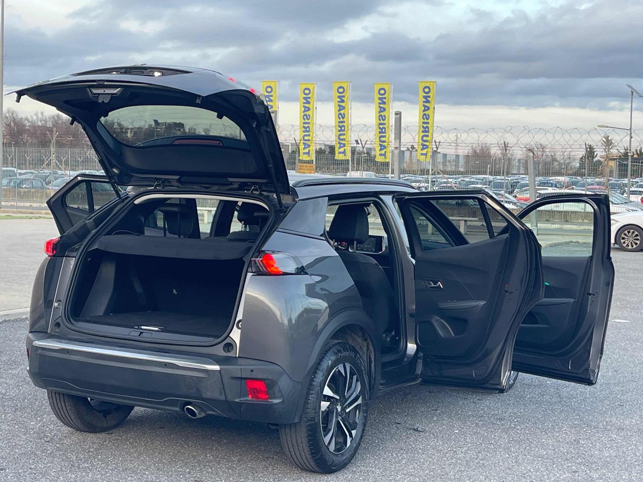 PEUGEOT 2008 BlueHDi 110 S&S Allure - 22