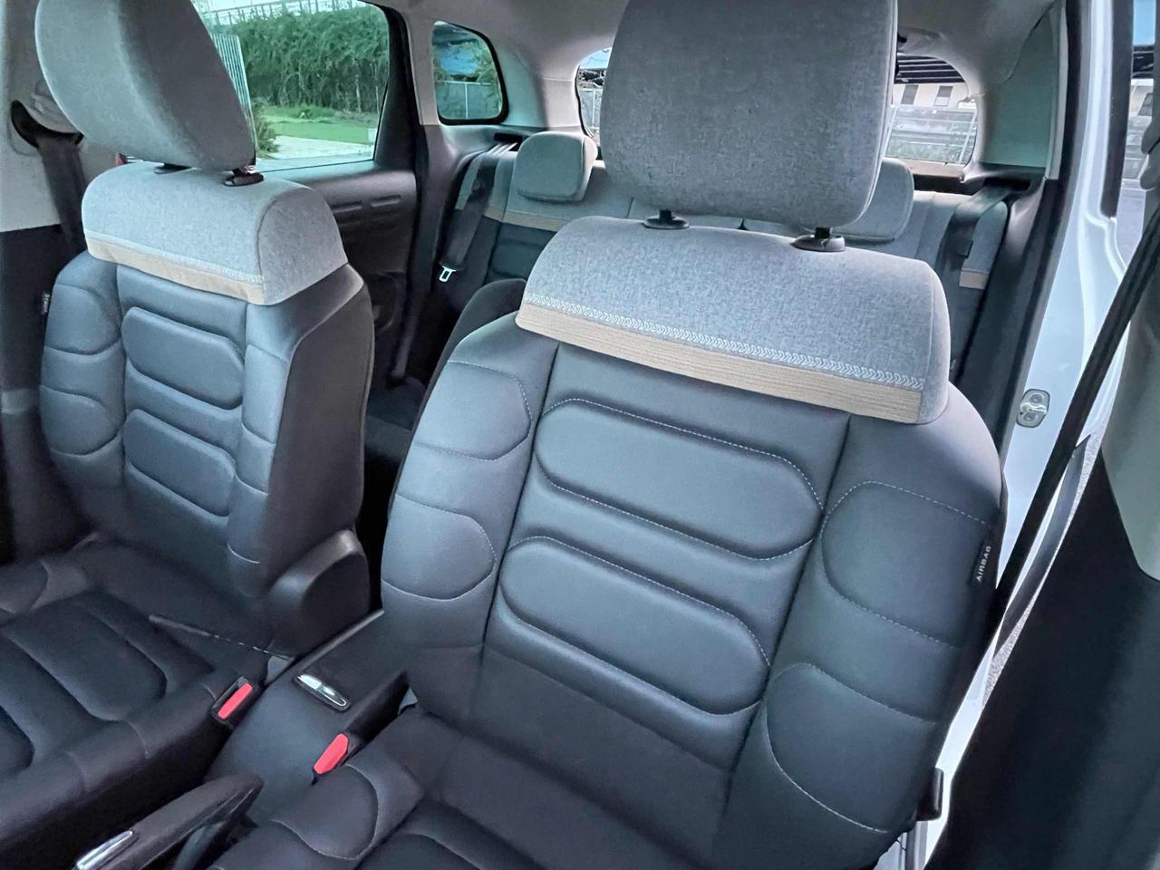 CITROEN C3 Aircross BlueHDi 110 S&S Shine Pack Bicolor Bianco Nero - 26