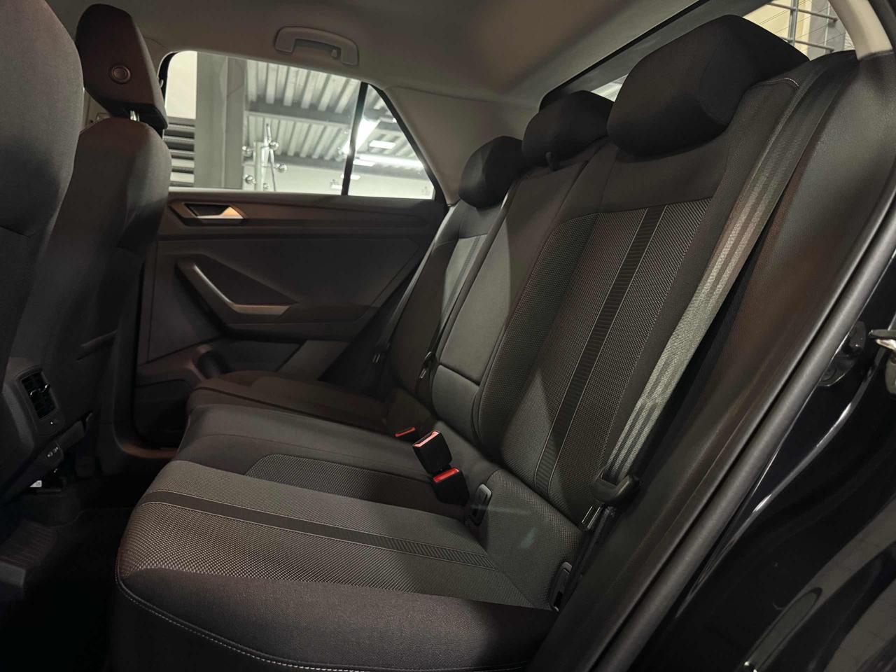 VOLKSWAGEN T-Roc 2.0 TDI SCR Life - 6