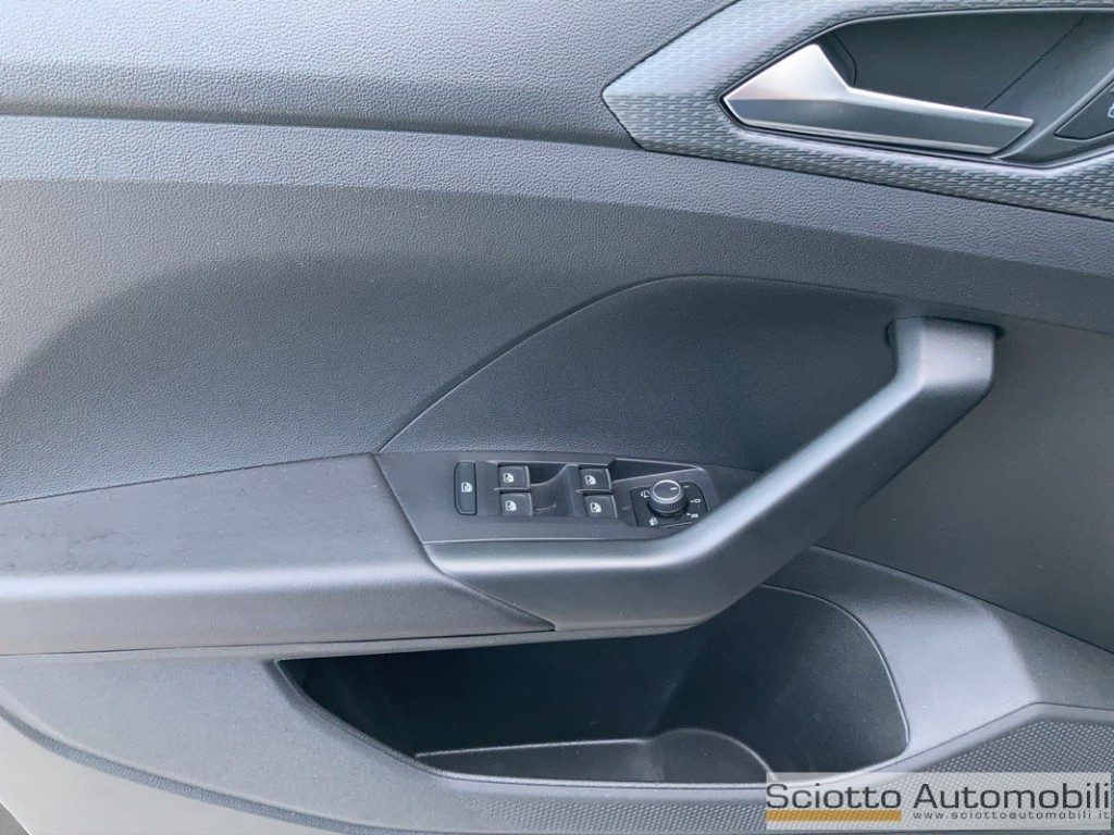 VOLKSWAGEN T-Cross 1.0 TSI 110 CV Sport - 12