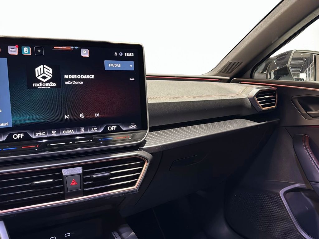 CUPRA Leon sportstourer 1.5 e-hybrid 204cv dsg - 21