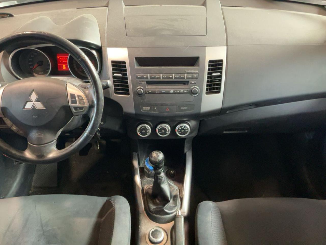 MITSUBISHI Outlander 2.0 DI-D Instyle 7 p.ti DPF - 6