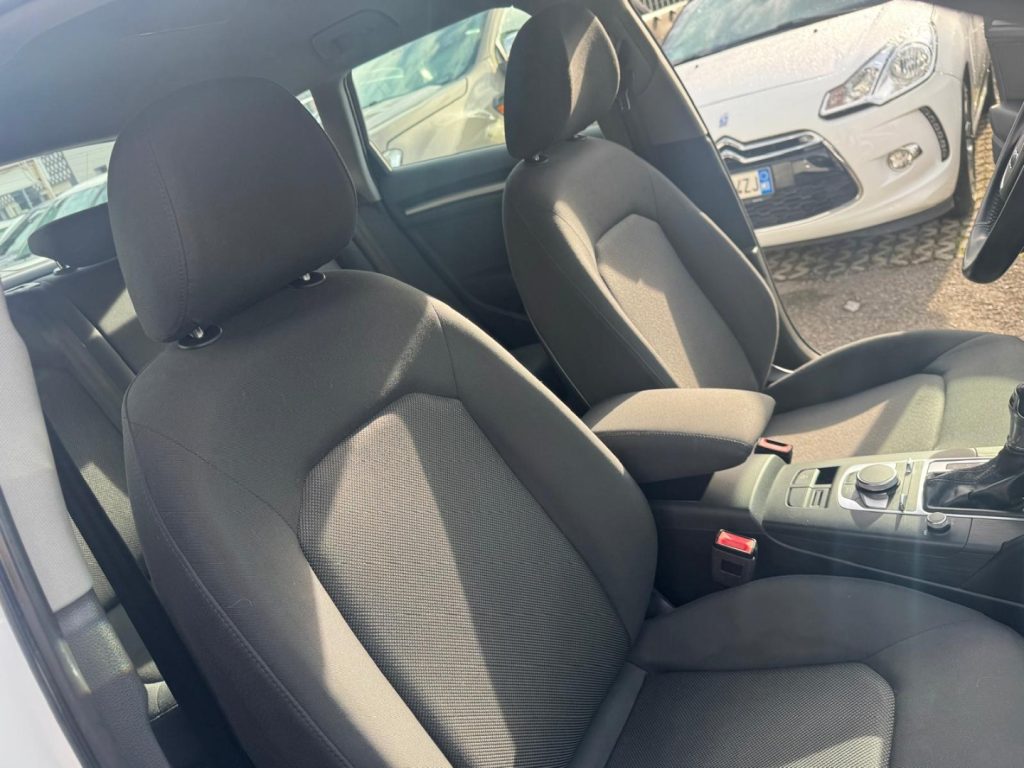 AUDI A3 SPB 30 TDI S tronic Admired - 13