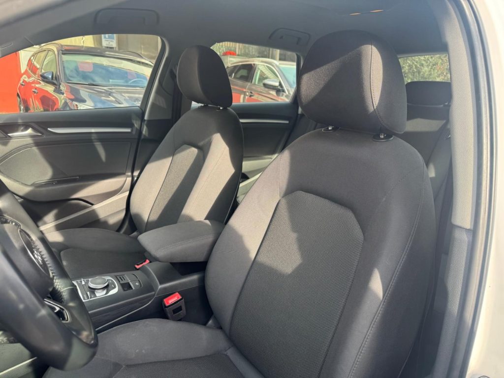 AUDI A3 SPB 30 TDI S tronic Admired - 15