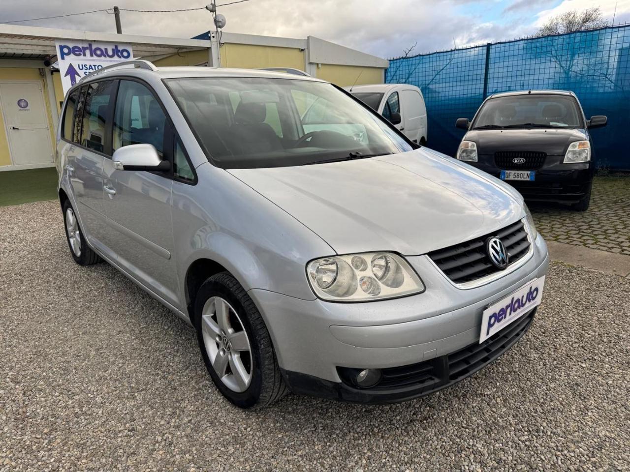 VOLKSWAGEN Touran 2.0 16V TDI UNICOPROPRIETARIO - 2