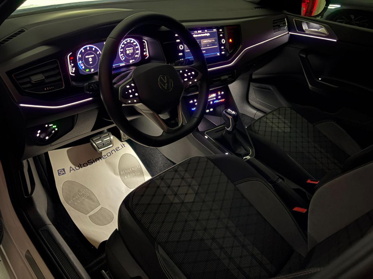 VOLKSWAGEN Taigo 1.0 TSI 116 CV DSG R-Line TETTO APR/PAN - 22