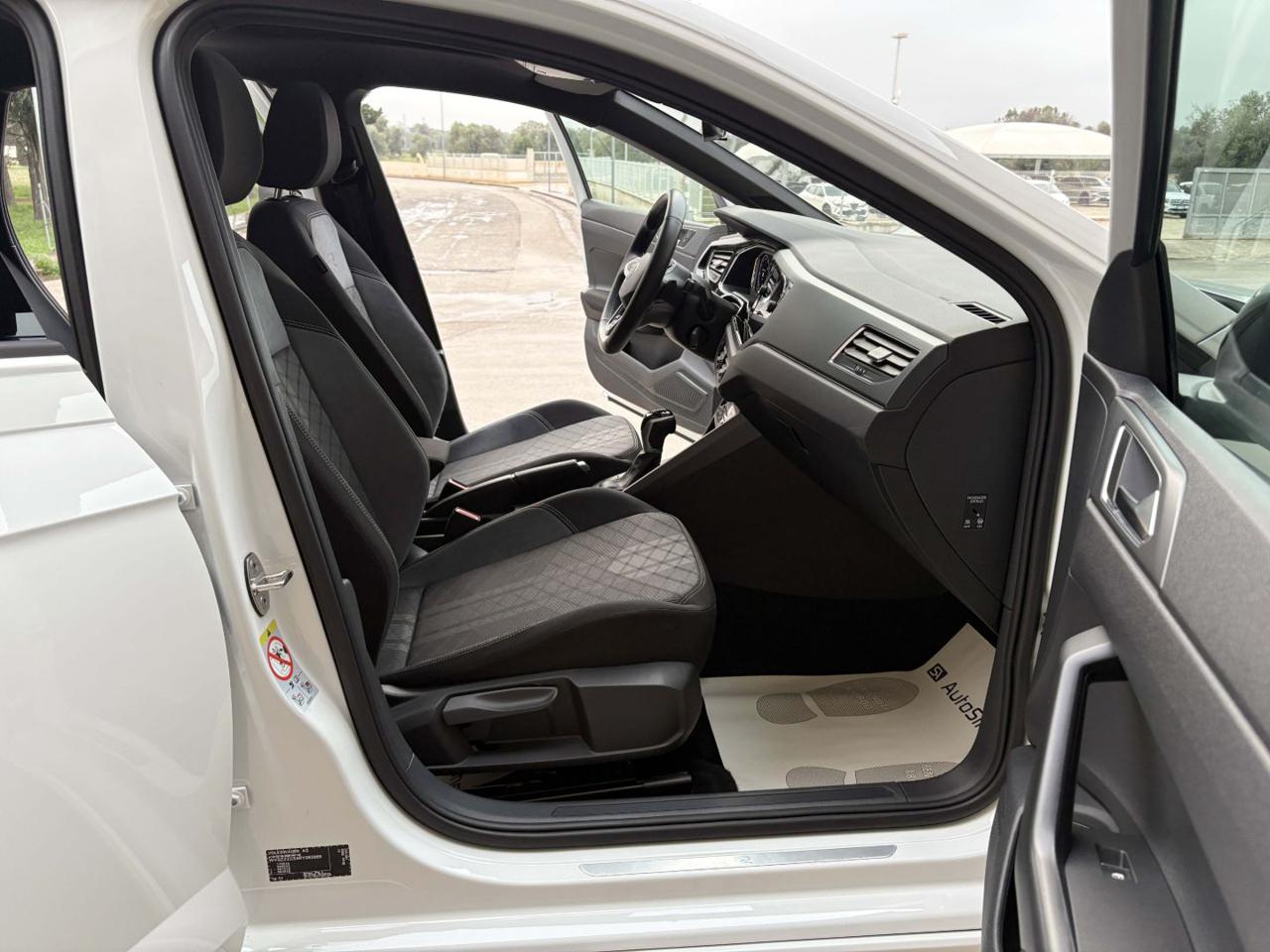 VOLKSWAGEN Taigo 1.0 TSI 116 CV DSG R-Line TETTO APR/PAN - 12