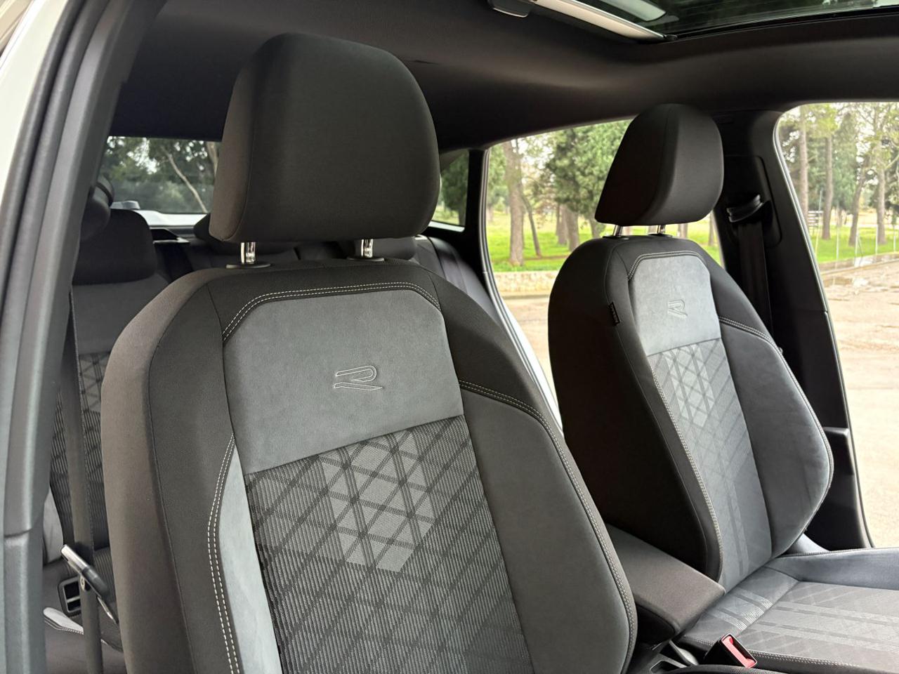 VOLKSWAGEN Taigo 1.0 TSI 116 CV DSG R-Line TETTO APR/PAN - 13