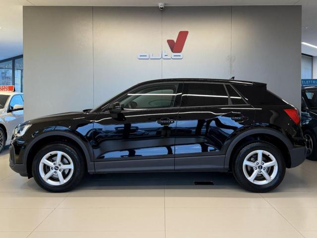 AUDI Q2 Nero metallizzato