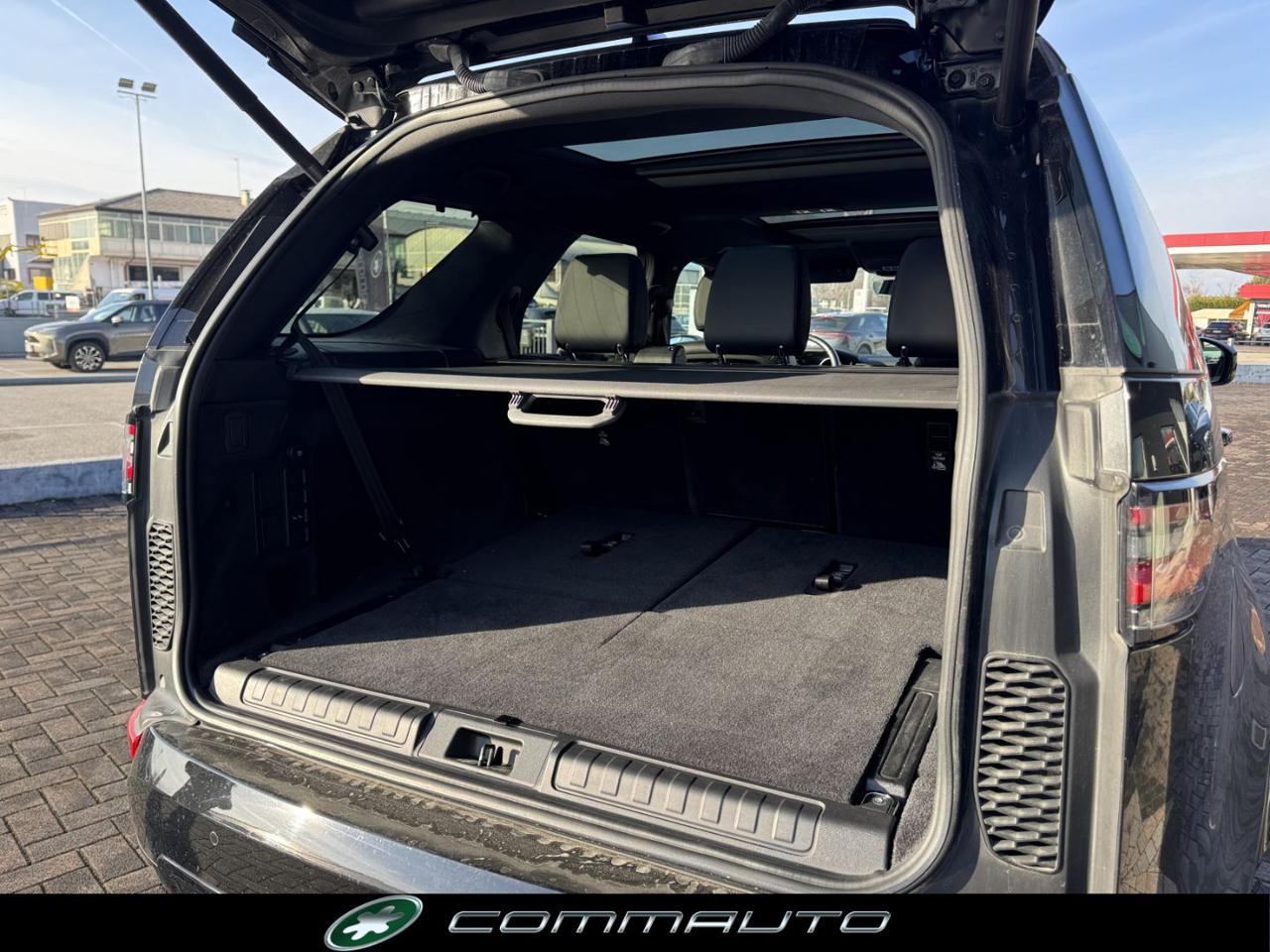 LAND ROVER Discovery 3.0 SDV6 306 CV Landmark Edition - 32