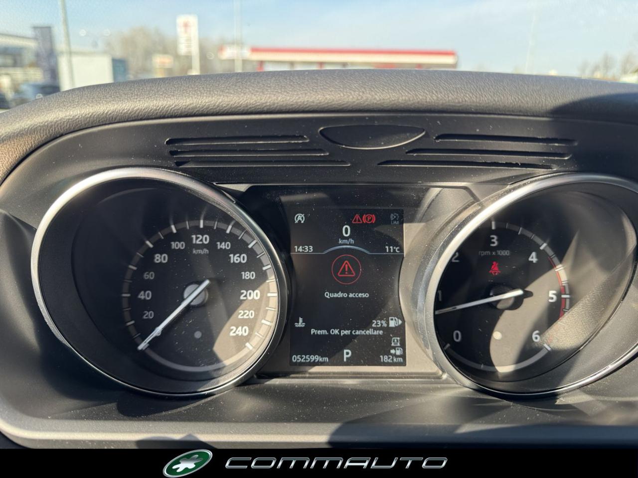 LAND ROVER Discovery 3.0 SDV6 306 CV Landmark Edition - 17