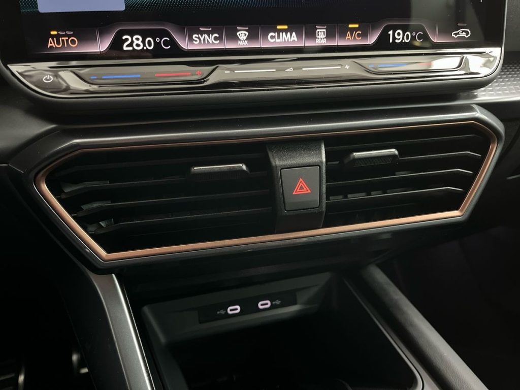 CUPRA Formentor 2.0 TDI DSG - 14