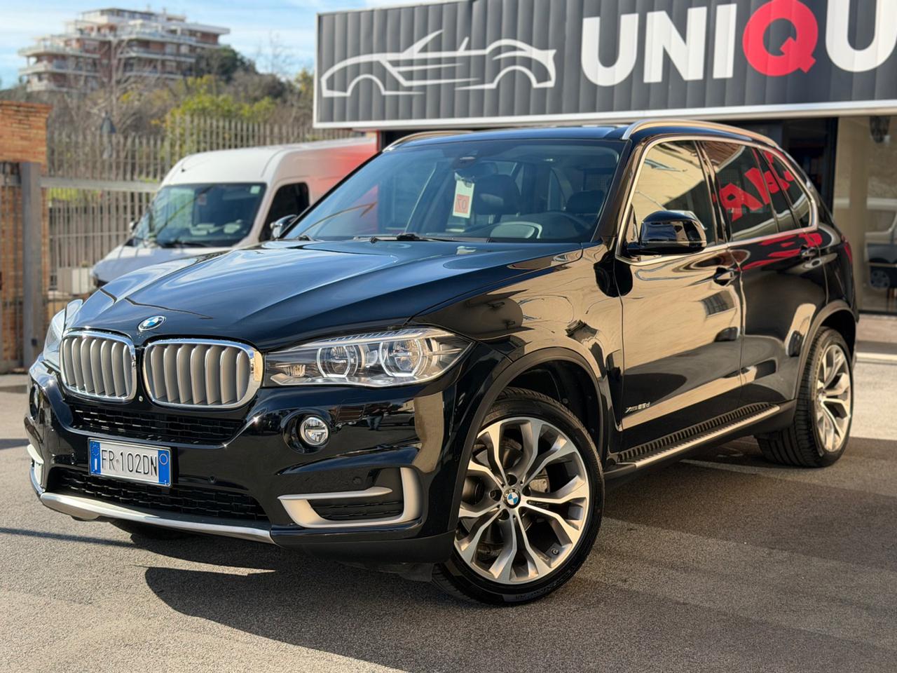 BMW X5 xDrive25d Experience SPORT (FULL OPTIONAL) - 4