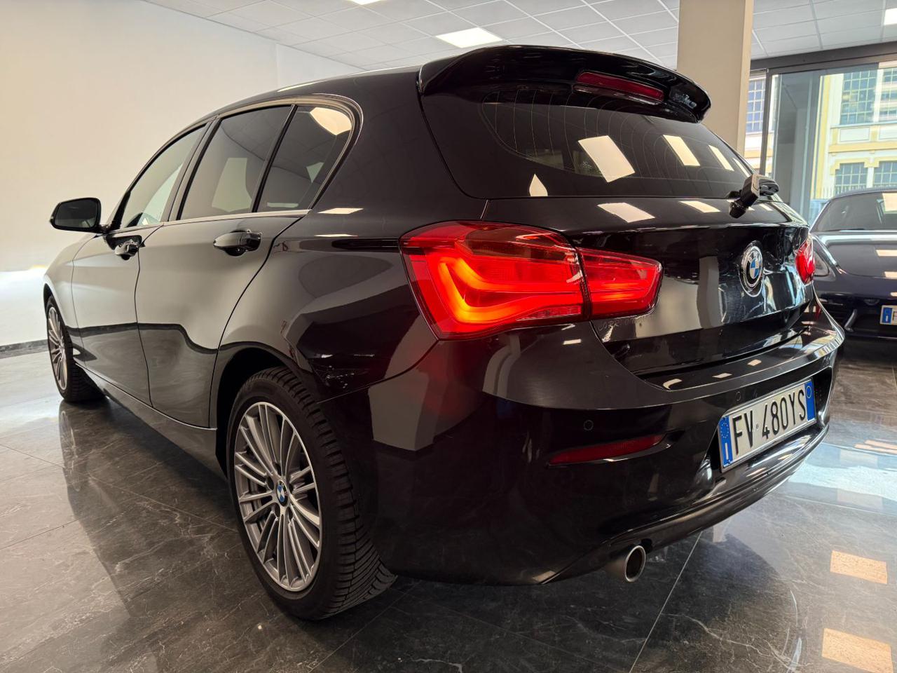 Bmw 116 d 5p. Urban / NEOPATENTATI 2019 - foto 4