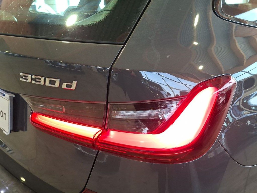 BMW 330 d 48V xDrive Touring Msport Aut. - 7