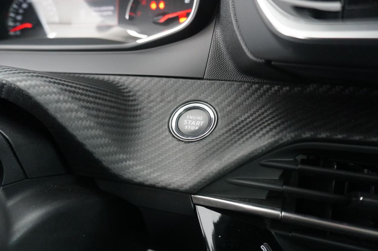 PEUGEOT 208 1.2 PURE TECH 100CV  ALLURE - 15