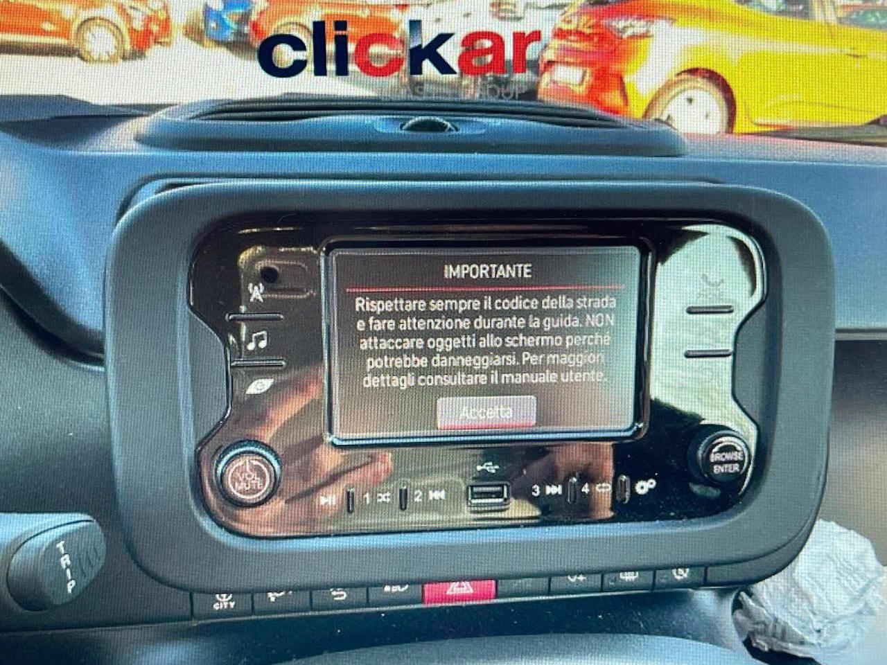 FIAT Panda 1.0 FireFly S&S Hybrid 6 Marce Bluetooth - 8