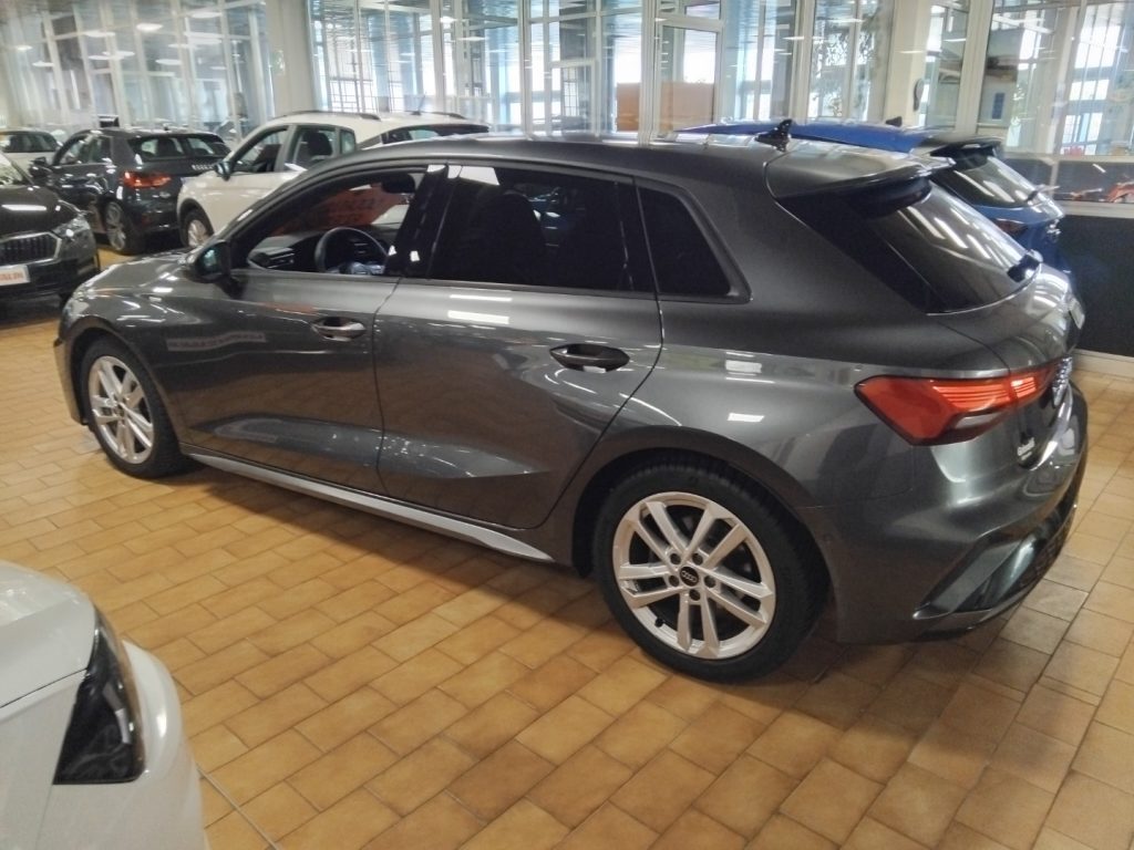 AUDI A3 SPORTBACK 35 TDI S tronic S line GAR.AUDI 2030 - 5