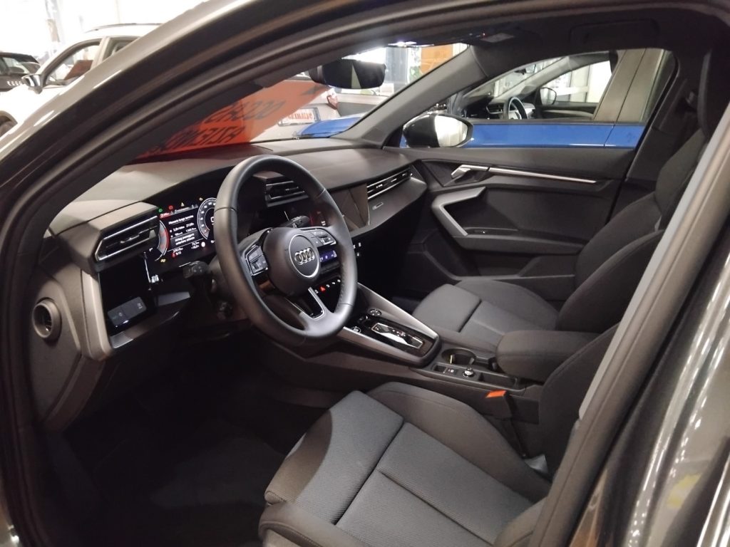 AUDI A3 SPORTBACK 35 TDI S tronic S line GAR.AUDI 2030 - 15