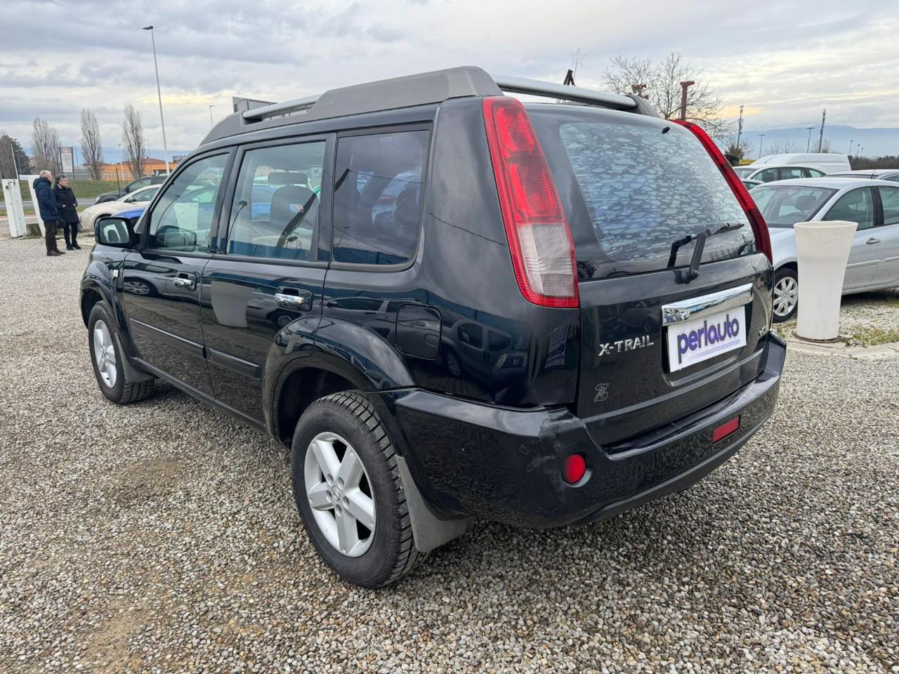 NISSAN X-Trail 2.2 dCi Elegance - 6