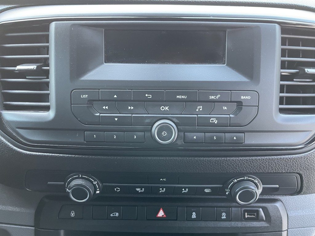 PEUGEOT Expert 2.0 120CV Allestito - 13