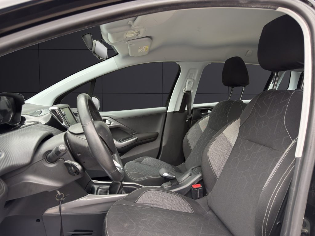 PEUGEOT 2008 1° serie BlueHDi 100 Active - 9