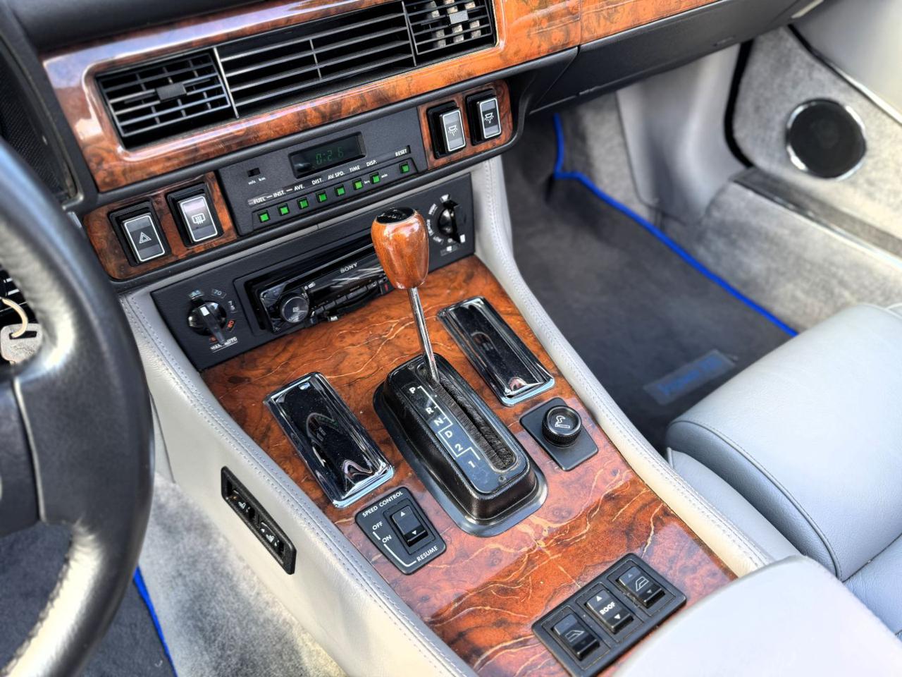 JAGUAR XJ -S Convertible (ASI-CRS) - 29