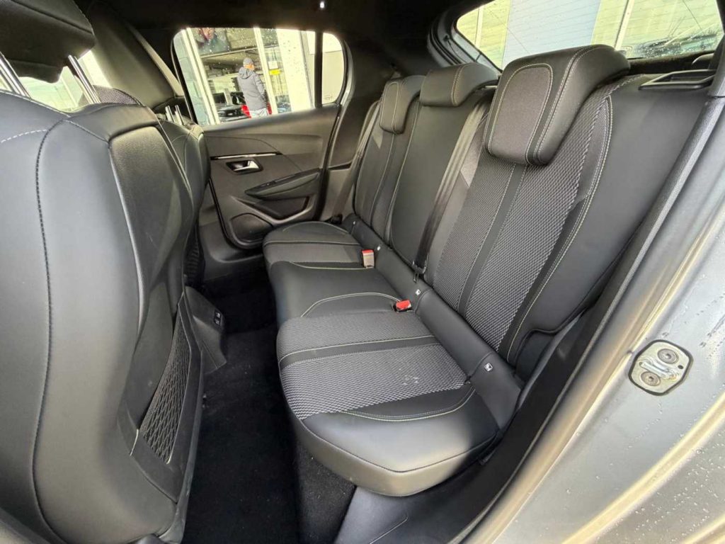 PEUGEOT 208 PureTech 100 Stop&Start 5 porte GT - 12