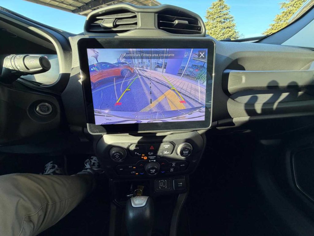 JEEP Renegade 1.5 Turbo T4 MHEV Summit - 14