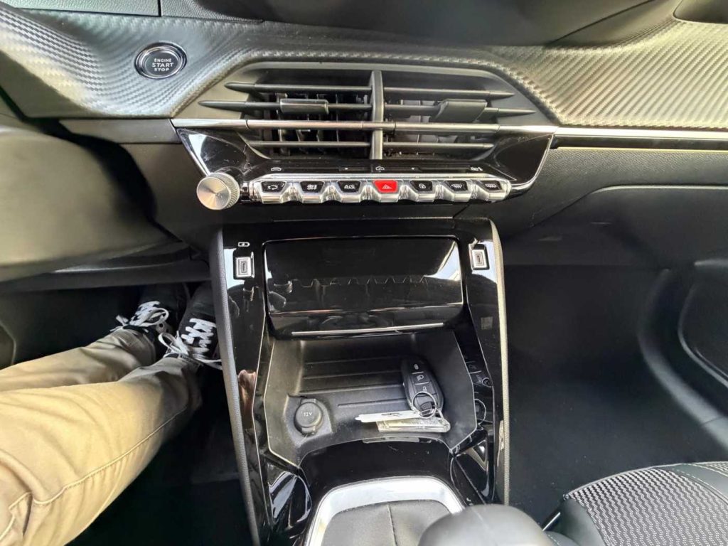 PEUGEOT 208 PureTech 100 Stop&Start 5 porte GT - 16