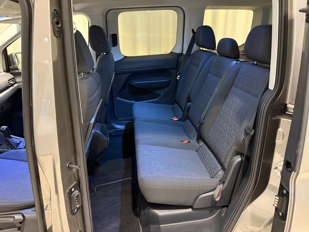 VOLKSWAGEN Caddy 2.0 TDI Life GANCIO LED Navi Bluetooth - 5