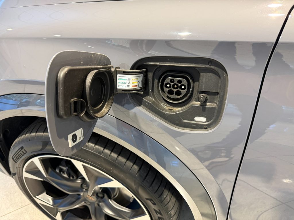 CUPRA Formentor 1.4 e-Hybrid DSG 19 LED Navi Camera ACC - 17