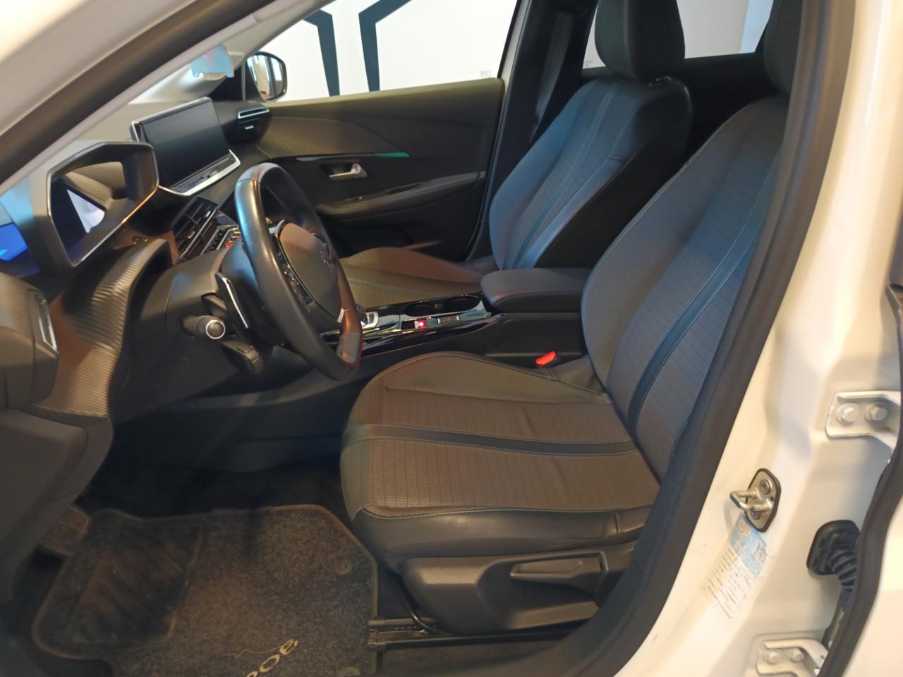 PEUGEOT 208 PureTech 100 Stop&Start EAT8 5 porte Allure Navi P - 8