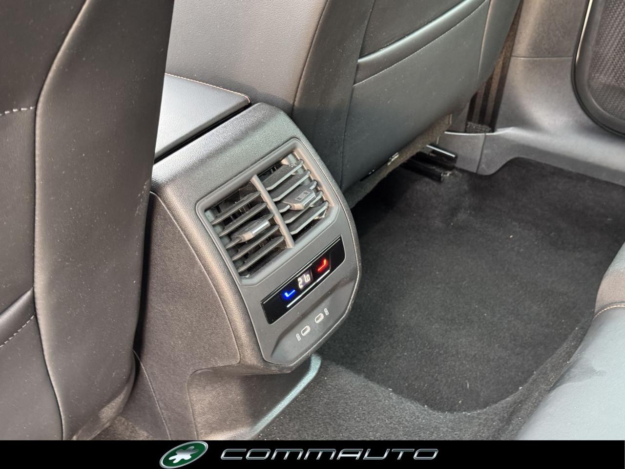 CUPRA Formentor 1.5 e-Hybrid DSG - 26