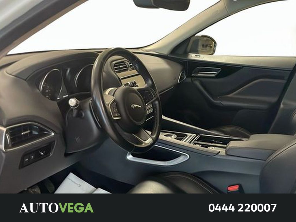 JAGUAR F-Pace 2.0d i4 chequered flag awd 180cv auto my20 - 7