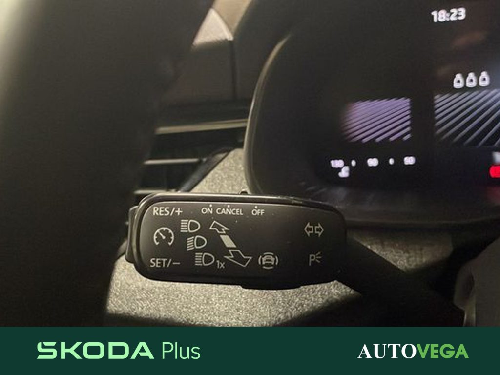 SKODA Kamiq 1.0 tsi selection 95cv - 16