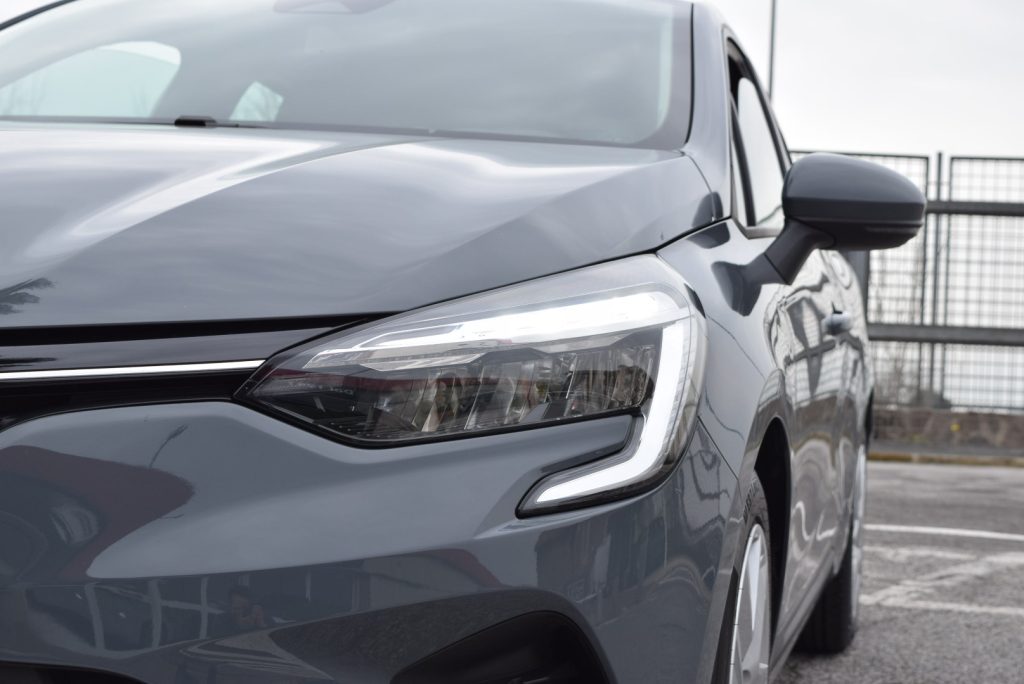 RENAULT Clio 1.0 TCe 5 porte Zen 90 CV - 29