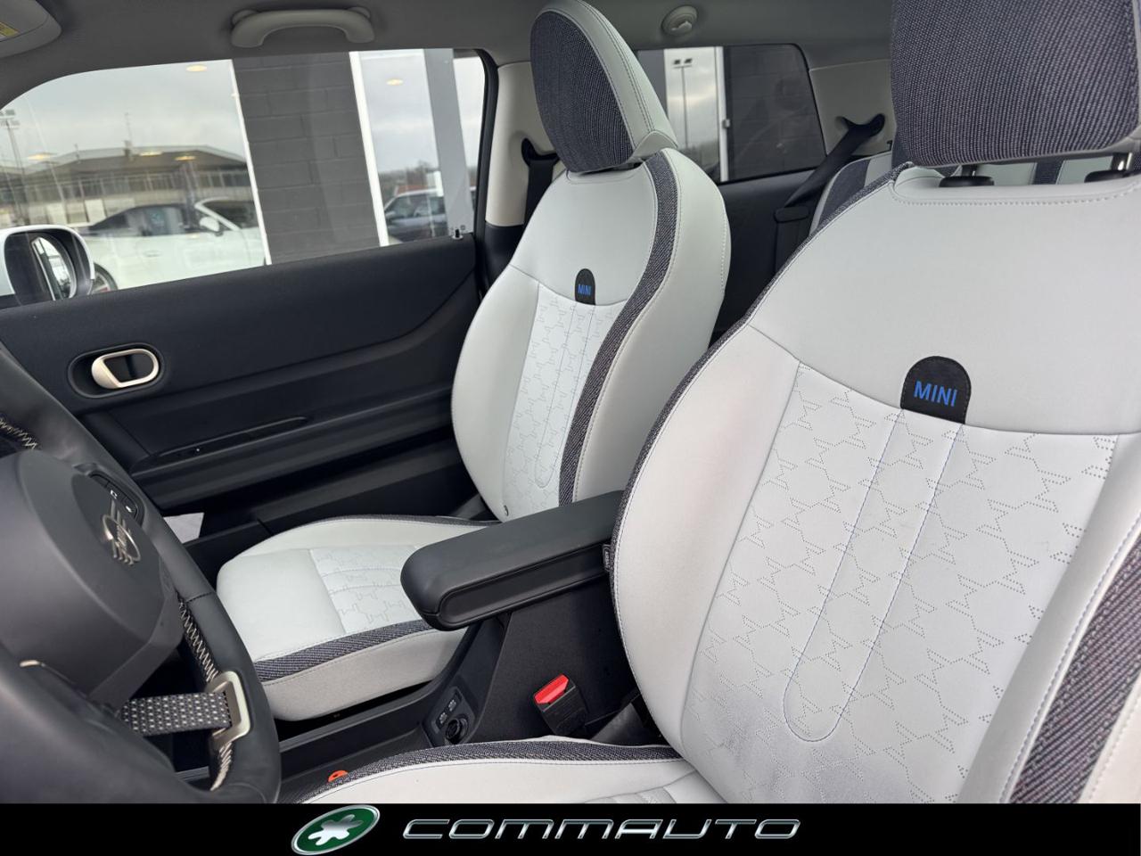 MINI Cooper C Favoured - 16