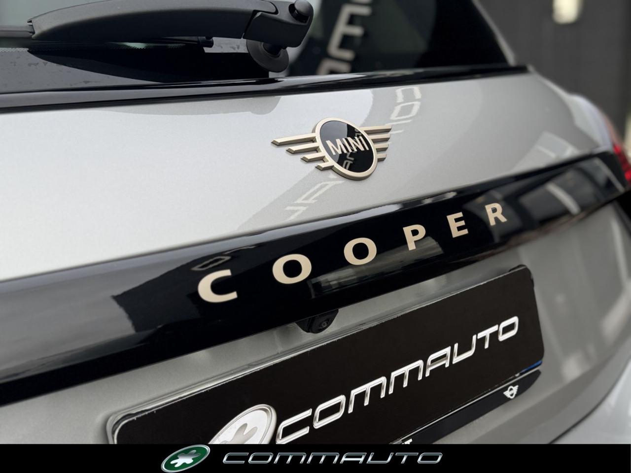 MINI Cooper C Favoured - 8