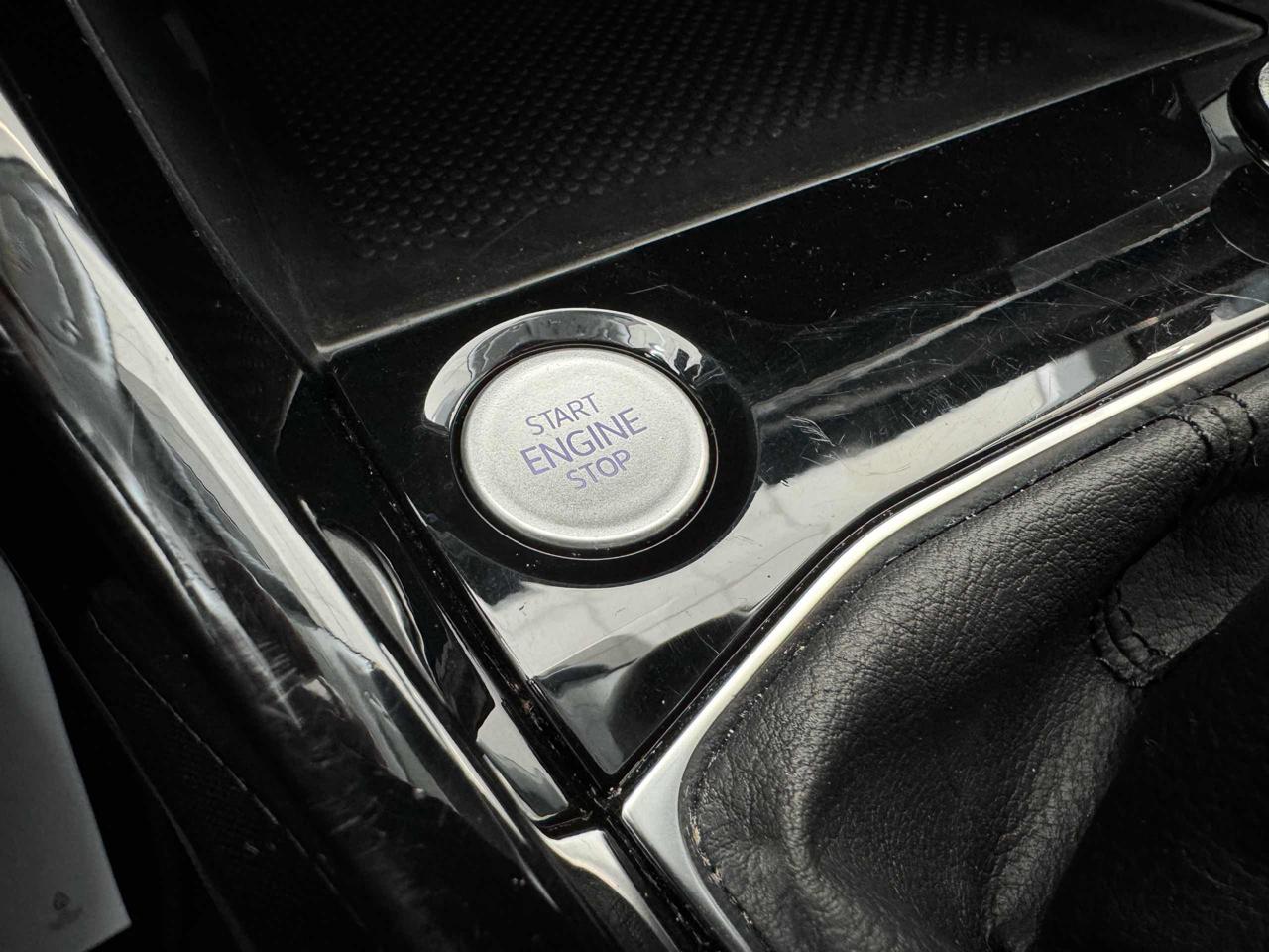 VOLKSWAGEN T-Cross 1.0 TSI Life - 20