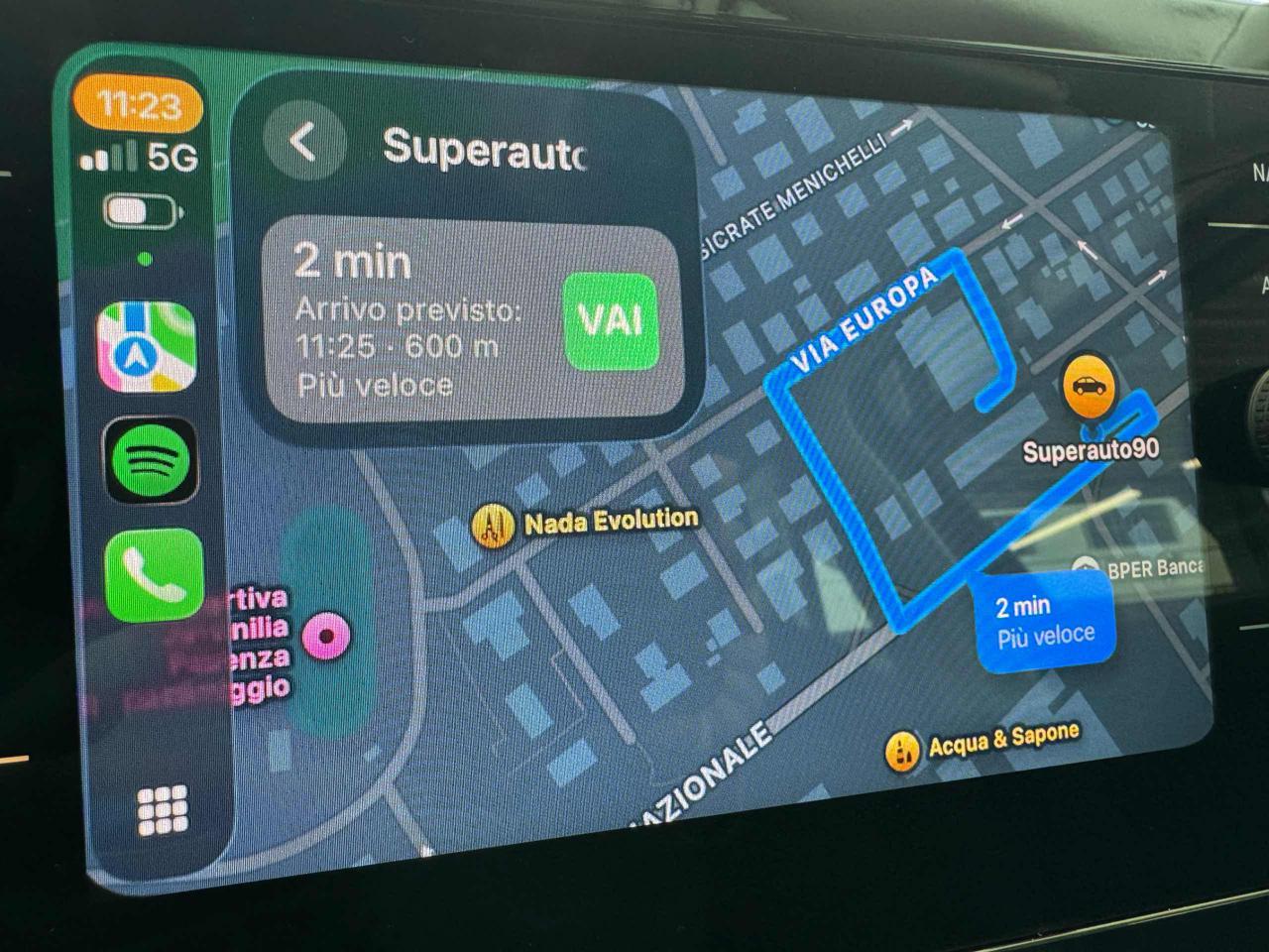 VOLKSWAGEN T-Cross 1.0 TSI Life - 13