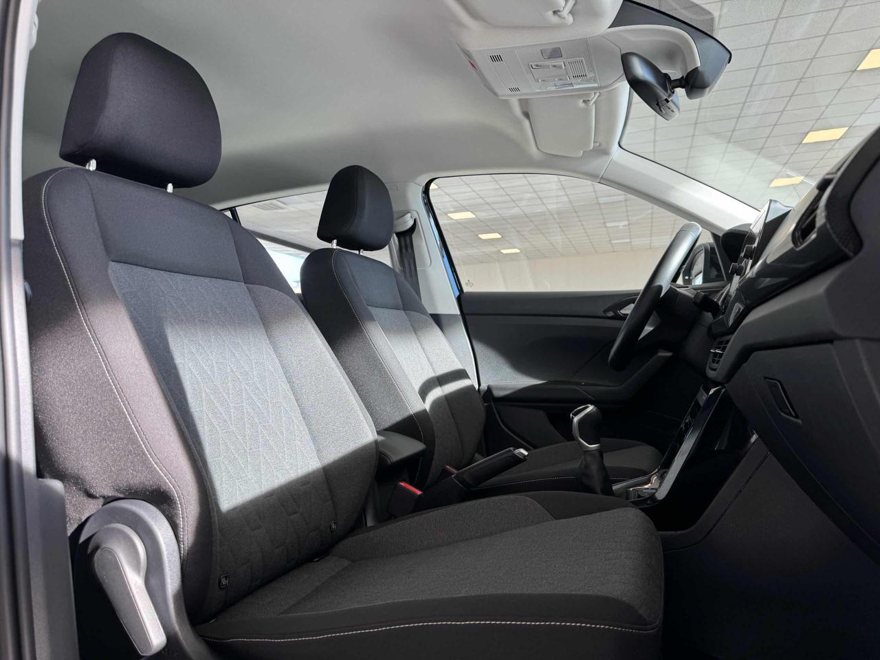 VOLKSWAGEN T-Cross 1.0 TSI Life - 15