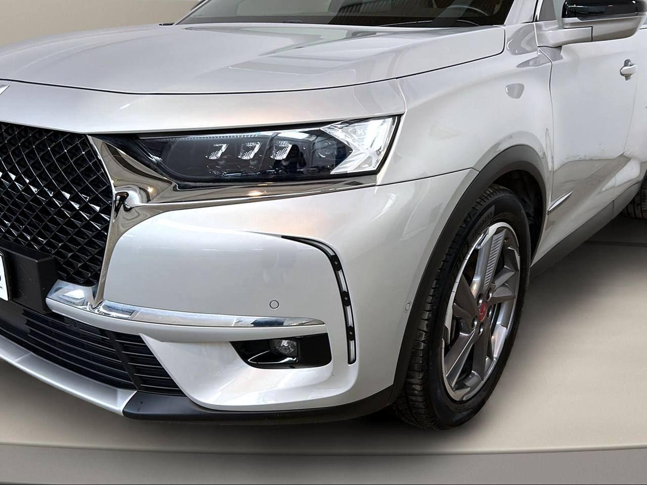 DS AUTOMOBILES DS 7 Crossback E-Tense 4x4 Grand Chic TETTO APRIBILE - 38