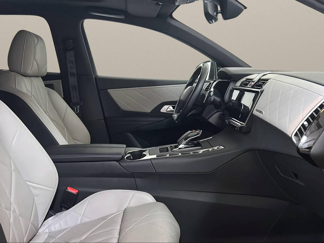 DS AUTOMOBILES DS 7 Crossback E-Tense 4x4 Grand Chic TETTO APRIBILE - 13