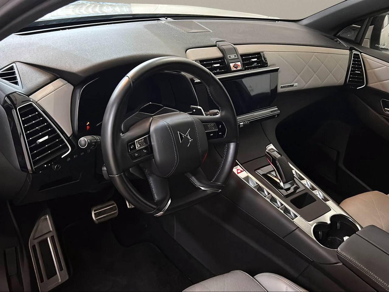 DS AUTOMOBILES DS 7 Crossback E-Tense 4x4 Grand Chic TETTO APRIBILE - 22