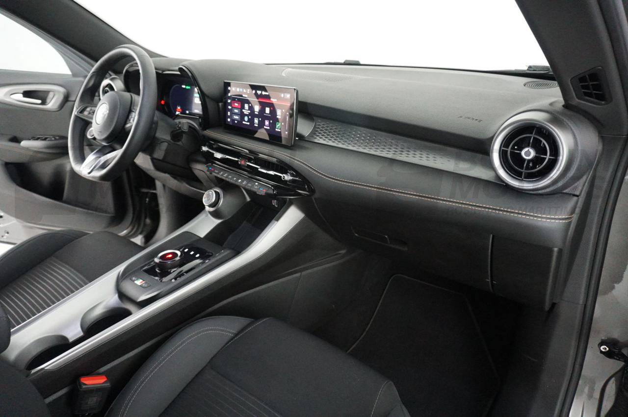 ALFA ROMEO Tonale 1.5 MHEV 160CV TCT7 SPRINT - 30