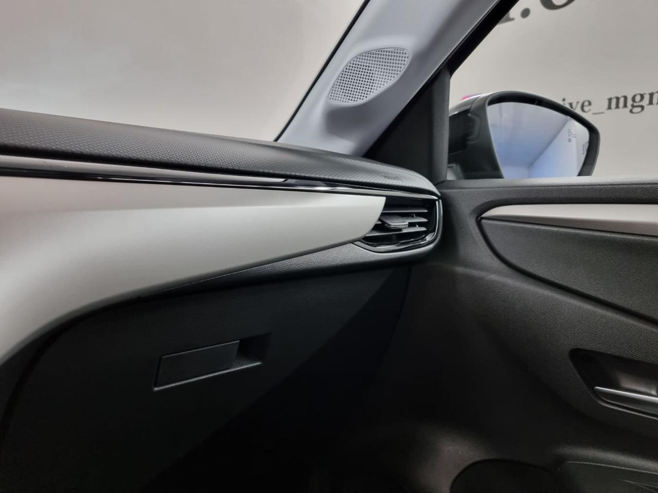 OPEL Corsa Hybrid 110 CV aut. GS - 31