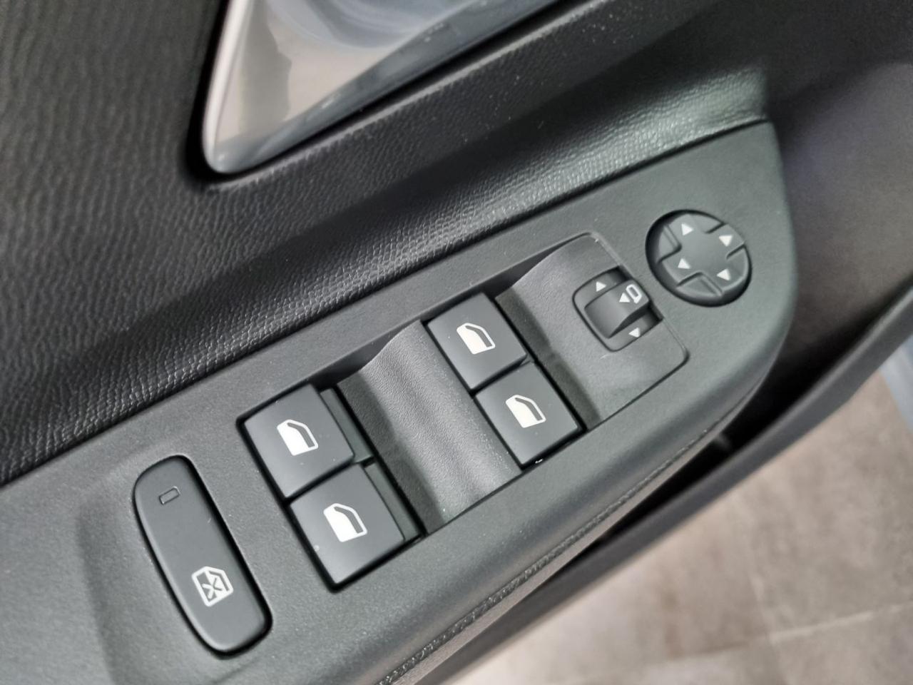 OPEL Corsa Hybrid 110 CV aut. GS - 35